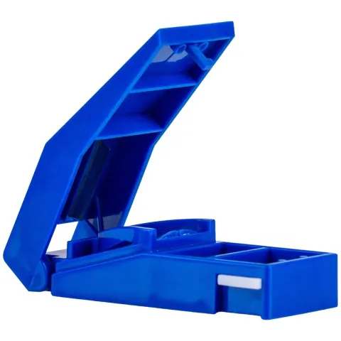 Dispozitiv de taiat pastile din plastic cu lama din otel inoxidabil, albastru, 8.5 cm